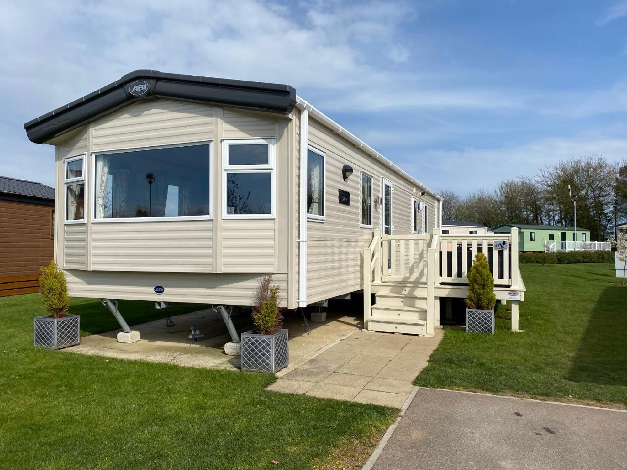 Tattershall Lakes Kingfisher Caravan 8 Berth With Hot Tub & Wifi Eksteriør bilde