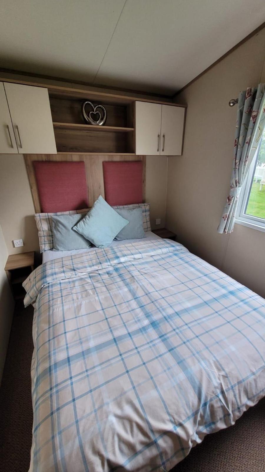 Tattershall Lakes Kingfisher Caravan 8 Berth With Hot Tub & Wifi Eksteriør bilde