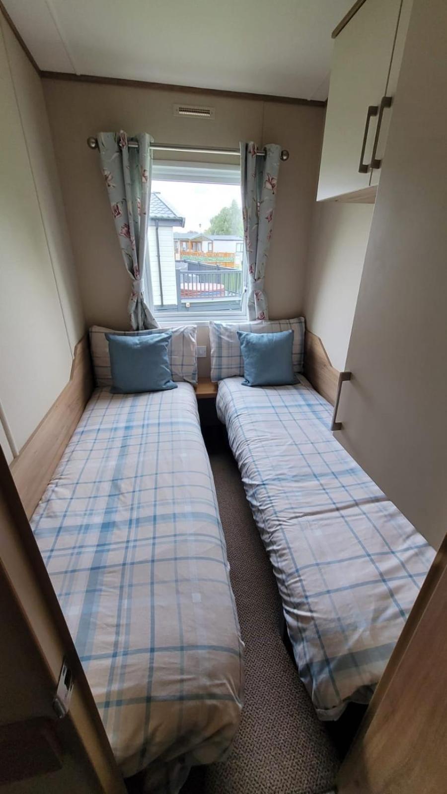 Tattershall Lakes Kingfisher Caravan 8 Berth With Hot Tub & Wifi Eksteriør bilde